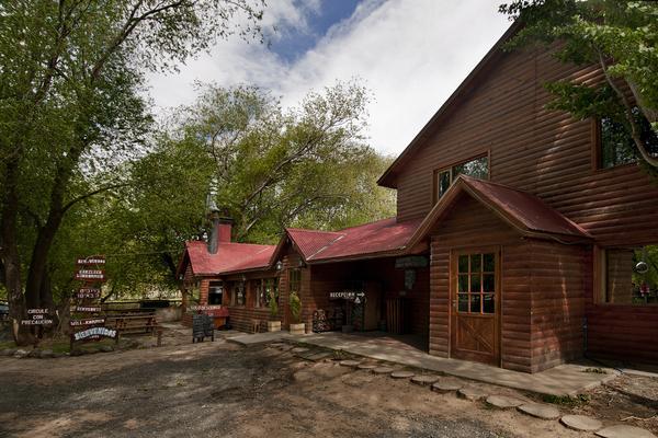 Camping Y Hostal El Ovejero El Calafate Exteriör bild