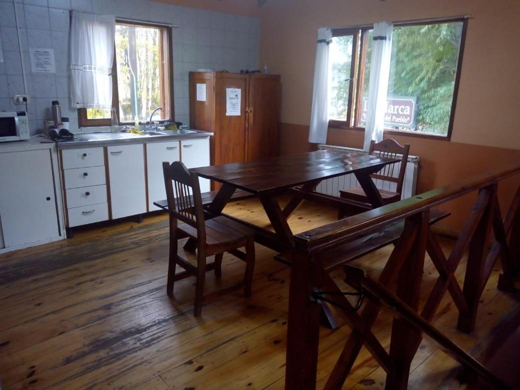 Camping Y Hostal El Ovejero El Calafate Exteriör bild