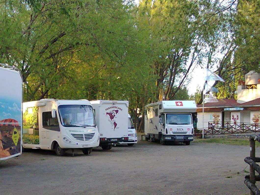 Camping Y Hostal El Ovejero El Calafate Exteriör bild